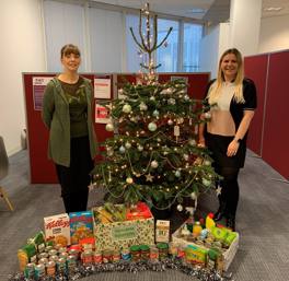 Local food banks and Broomfield Hospital’s children’s ward receive Christmas boost from local housebuilder